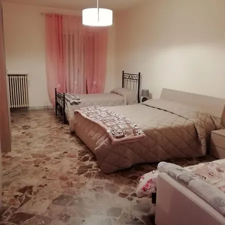 A Casa Di Raffy Отель типа 